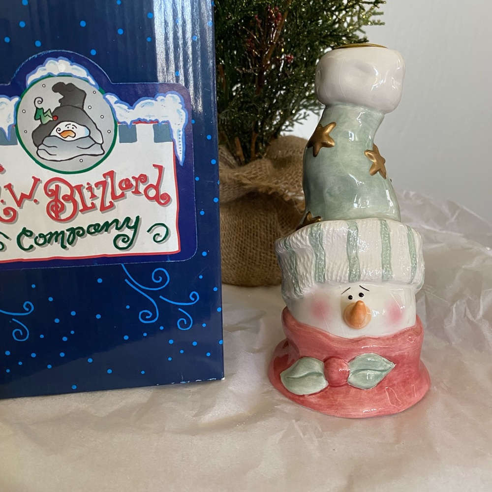 N W Blizzard Taper Candle Holder